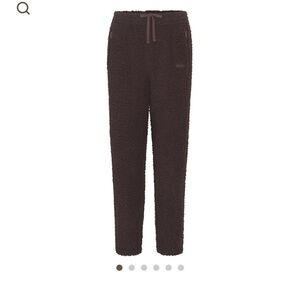 SKIMS Teddy jogger in expresso - large new with tags